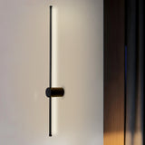 Sleek LED Wall Lamp