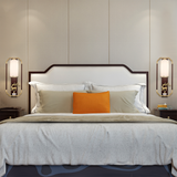 Uteric LED Wall Lamp