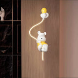 Amico Wall Lamp