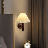 Nexis Wall Lamp