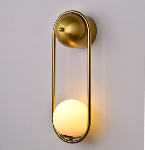 Leo Modern Indoor Wall Lamp