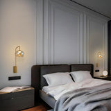 Oltre Wall Lamp