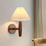 Aveil  Wall Lamp